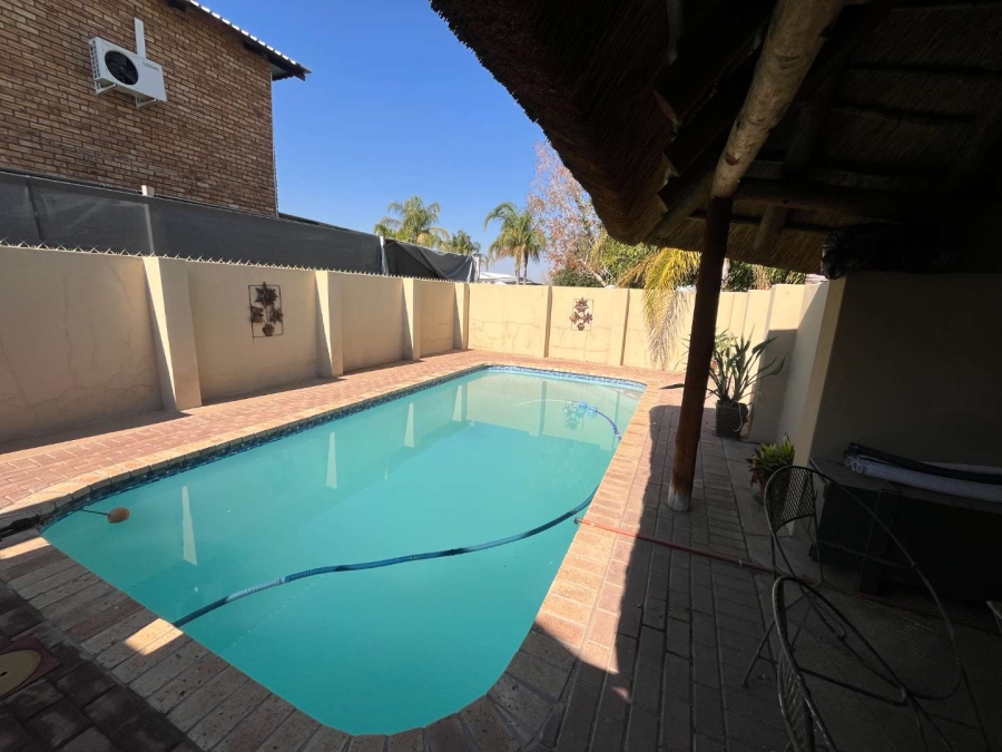 3 Bedroom Property for Sale in Keidebees Northern Cape
